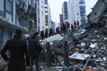 துருக்கியை உலுக்கிய நிலநடுக்கம்! அங்குள்ள இலங்கையர்கள் தொடர்பில் வெளியான தகவல்