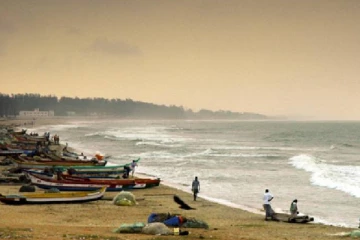 கோவாவில் இருந்து 600 நாட்டிக்கல் தொலைவில் மயமான மீனவர்கள்