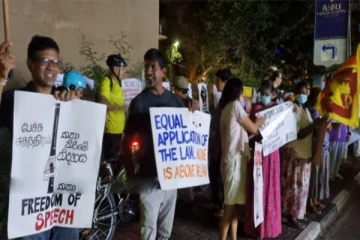 கொழும்பில் இன்று இரவு மீண்டும் வெடித்த போராட்டம்!