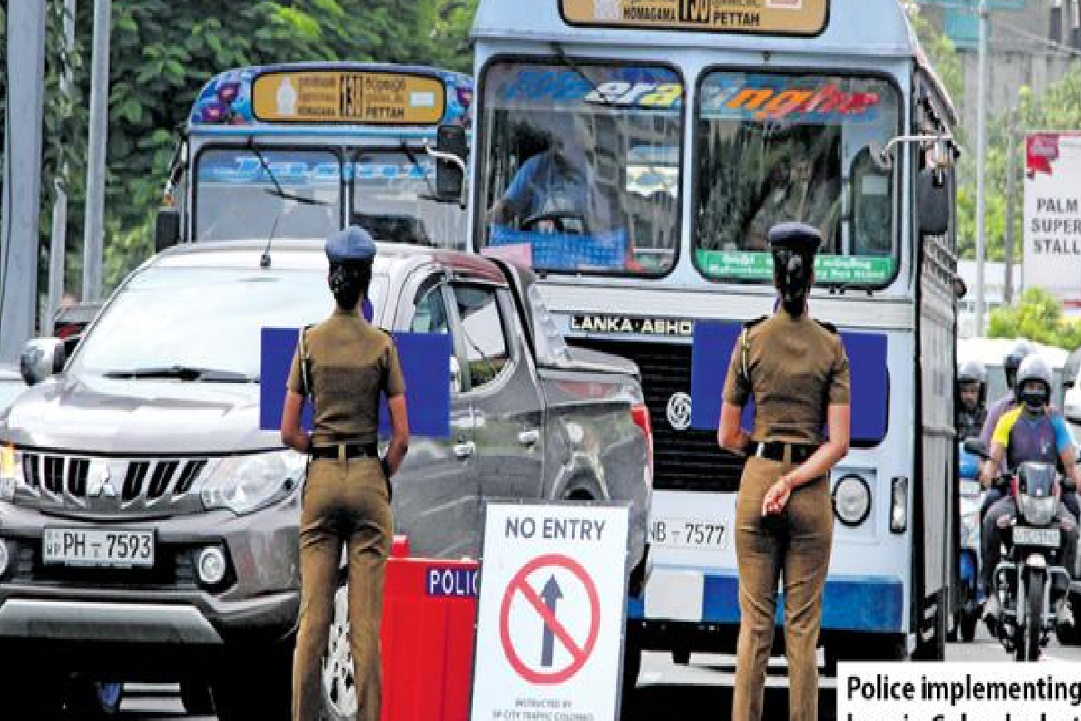 கொள்கலன் லொறியொன்று கவிழ்ந்து விபத்து | Accident Involving An Overturned Container Truck