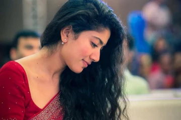 ஆண்களுக்கு இந்த 5 ராசியில் பிறந்த பெண்களைதான் மிகவும் பிடிக்குமா? பேரழகில் ஜொலிக்கும் பெண்கள் எந்த ராசி தெரியுமா?