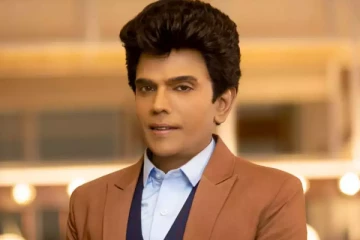 10 நாட்கள் முடிவில் தி லெஜண்ட் திரைப்படம் செய்துள்ள வசூல் சாதனை.. செம மாஸ்