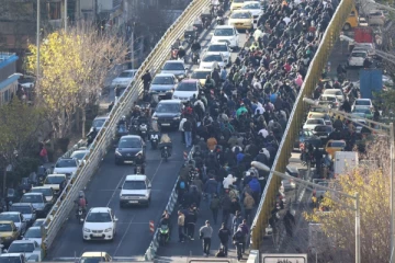 ஈரானில் போராட்டங்கள் தீவிரம்: இணைய சேவைகள் முற்றாக முடக்கம்