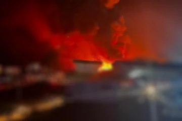 ජනපතිගේ ‘මොළය’ ඉලක්ක කර ගෙන ප්‍රහාරයක්..'මොලය' මිය යයි..