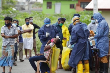 சாதாரணமாக நினைக்க வேண்டாம் - இலங்கைக்கென்று புதிய வைரஸ் உருவாகும்! கடுமையான எச்சரிக்கை