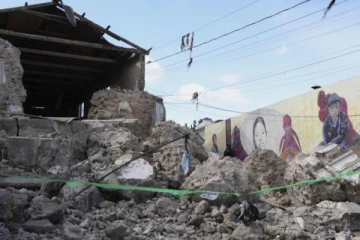 கௌதமாலாவில் அடுத்தடுத்து ஏற்பட்ட நிலநடுக்கங்கள் ; சிறுவன் உள்பட 4 பேர் பலி