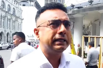 முன்னாள் அமைச்சர் மனுஷ நாணயக்கார கைது