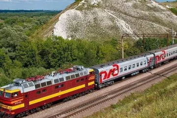 இனி ரயில்களை வாடகைக்கு எடுக்கலாம் - ரயில்வேத்துறை அதிரடி அறிவிப்பு