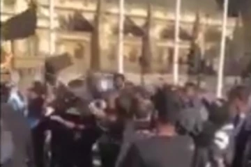 මෙරට වෙනුවෙන් විදේශ රටක පැවැත්වුණු උද්ඝෝශනය.. (ViDEO)