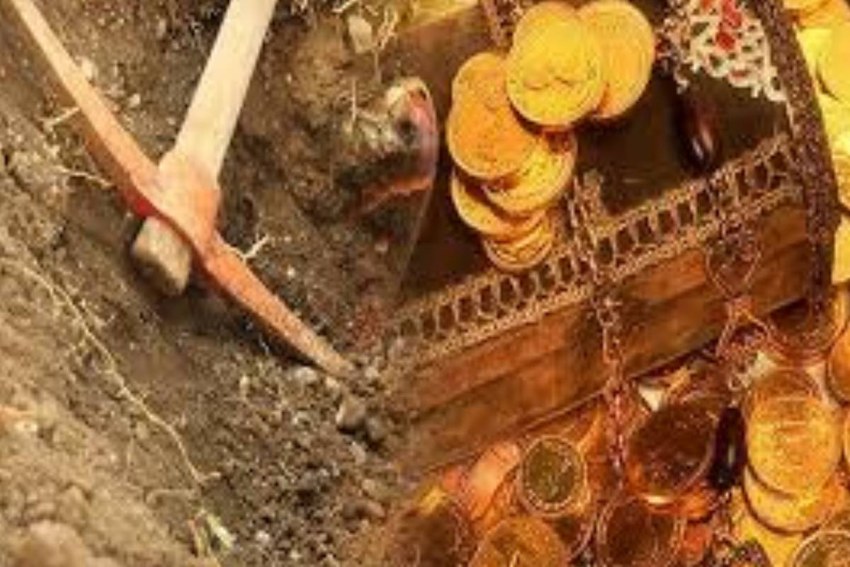 புதையல் தோண்டிய விசேட அதிரடிப்படை வீரர் உட்பட ஆறு பேர் கைது | Four Arrested Including Task Force Soldier