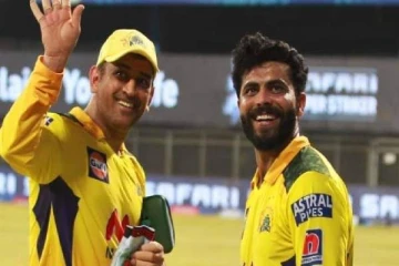 டோனியின் திடீர் முடிவால் அதிர்ச்சியில் ரசிகர்கள்!