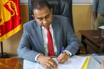 கிராமிய நகர அபிவிருத்தி, வீடமைப்பு மற்றும் நிர்மாணம் அமைச்சின் புதிய செயலாளராக ஏ.எம்.பி.எம்.பீ.அத்தபத்து