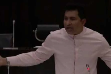 ක්‍රිකට් තහනමකට ලක්වුවහොත් කළ යුතු දේ ක්‍රීඩා ඇමති හෙළිකරයි..!