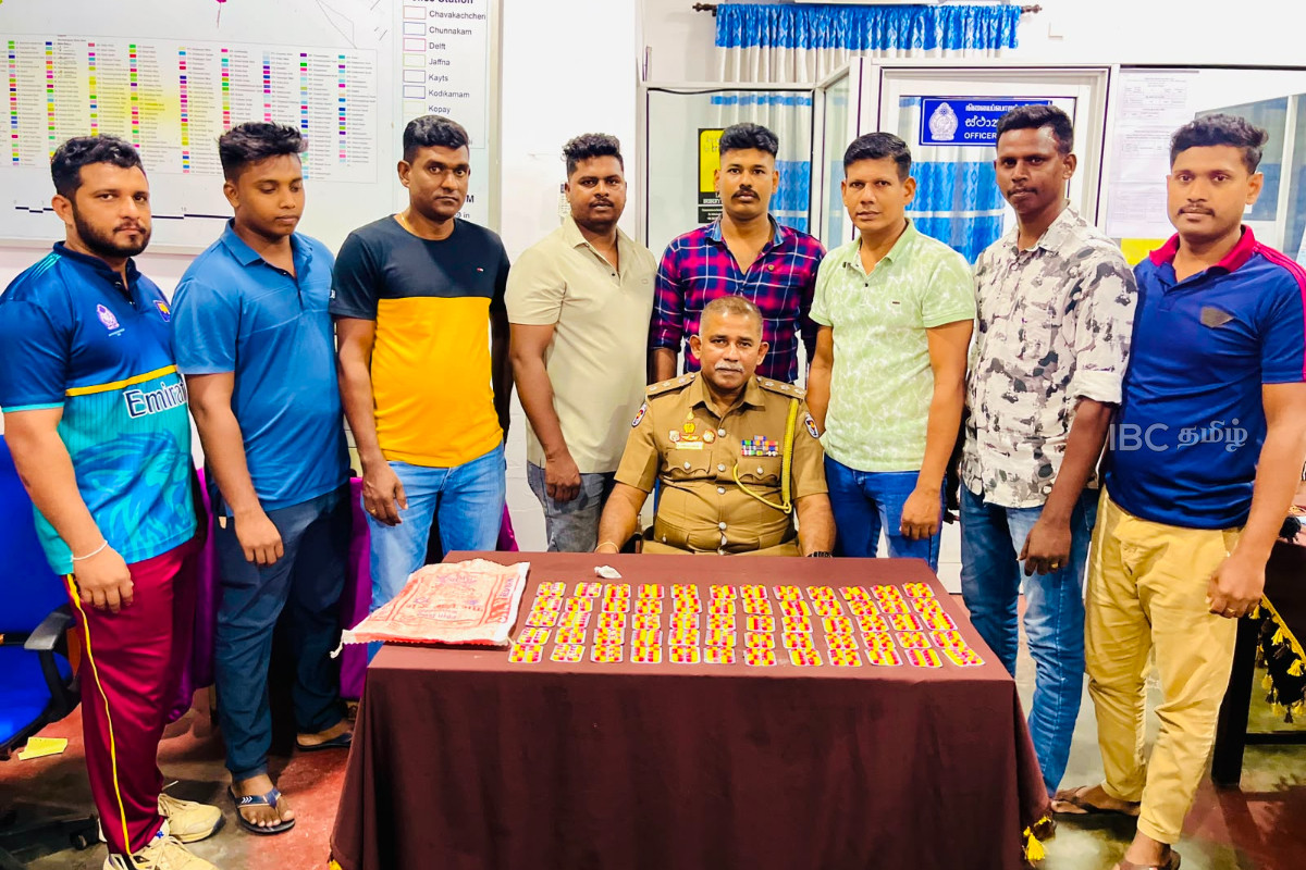 யாழில் அதிரடியாக கைது செய்யப்பட்ட மூவர்! | Three Arrested In Jaffna With Drugs