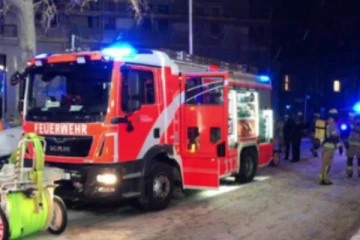 ஜெர்மனியில் அகதிகள் கட்டிடத்தில் பயங்கர தீ விபத்து; படுகாயங்களுடன் பலர் மருத்துவமனையில்