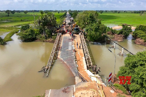 கிளிநொச்சியில் பாலத்தை புனரமைக்கும் இந்திய இராணுவம் | Indian Army Reconstructs Bridge In Kilinochchi