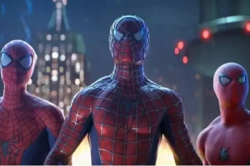 பிரான்ஸ் பொலிஸாரால் கைது செய்யப்பட்ட ஸ்பைடர்மேன்கள்