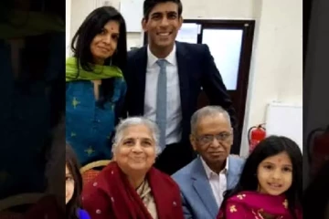 பிரதமர் ரிஷி சுனக்கின் மாமிக்கு கிடைத்த கௌரவம்