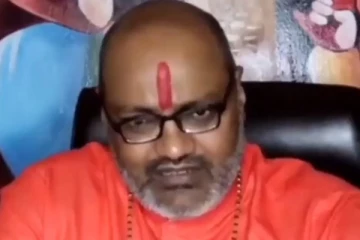 அனுமதி கொடுங்கள் ஹமாஸ் அமைப்பை அடக்க நாங்க வருகிறேம் - சாமியார் சர்ச்சை பேச்சு..!