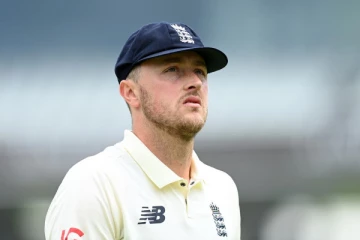 இங்கிலாந்து கிரிக்கெட் வீரருக்கு 8 போட்டிகளில் விளையாட தடை! நீங்கியது சிக்கல்