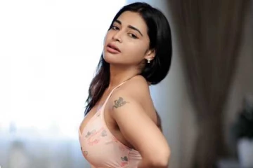 உலகத்தில் பெஸ்ட் உனக்கு நீயே!! நடிகை தர்ஷா குப்தாவின் கிளாமர் கிளிக்ஸ் இதோ..