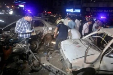 பாகிஸ்தானில் மசூதி அருகே பயங்கர குண்டு வெடிப்பு!