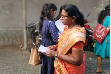 யாழில் அதிகரித்து வரும் போதைப்பொருள் பாவனை:விழிப்புணர்வு துண்டுப்பிரசுரங்கள் விநியோகம்