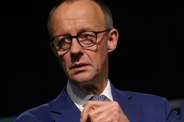 புலம்பெயர்தலுக்கு எதிரான மசோதா தோல்வி: கலகலத்த ஜேர்மனி