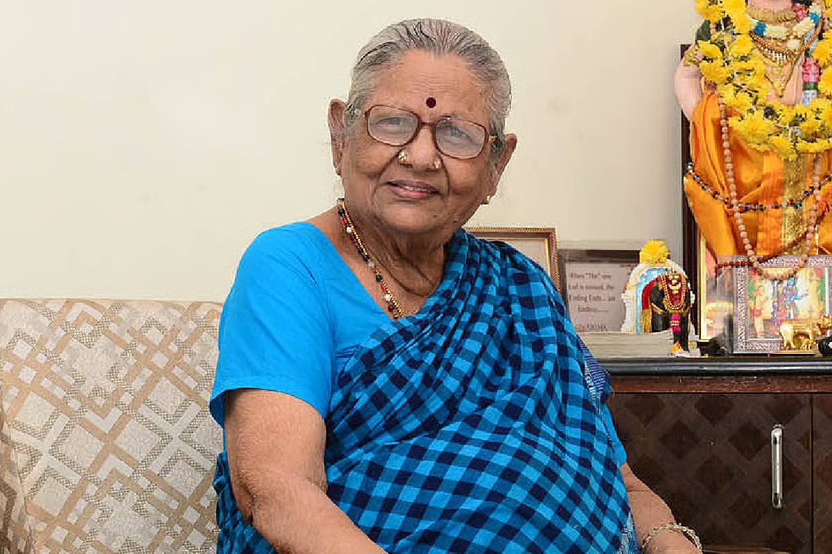 மூத்த நடிகை வத்சலா ராஜகோபால் காலமானார் | Tamil Actress Wathsala Rajagobal Passesaway