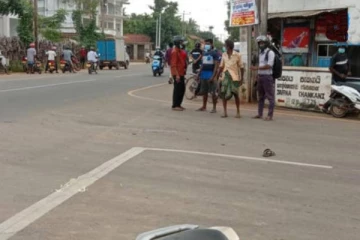 யாழ்.மல்லாகம் சந்தியில் விபத்து சம்பவம்: இளைஞர் ஒருவர் வைத்தியாலையில்!