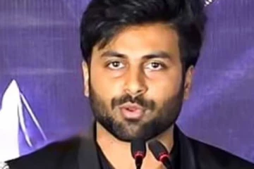 இதே வேலையா இருக்குதே.. கதைக்காக ரூம் போட்டு ஏமாற்றிய அஸ்வின்!