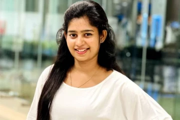 கோலாகலமாக நடந்த பிக்பாஸ் புகழ் இலங்கை பிரபலம் ஜனனியின் பிறந்தநாள் கொண்டாட்டம்- புகைப்படங்கள் இதோ