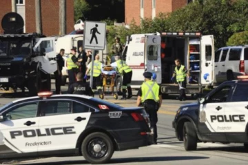 கனடாவின் இரவு கேளிக்கை விடுதியில் சராமரி துப்பாக்கிச் சூடு