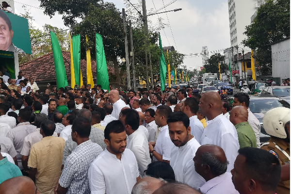 ஆரம்பமாகின கட்சித் தாவல்கள் - பலமாகும் சஜித் அணி! | Sri Lanka Local Election Podujana Peramuna Sjb