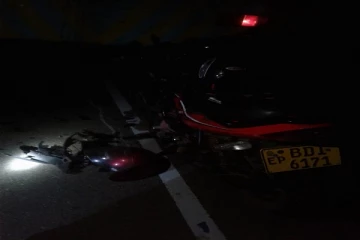 லொறியுடன் மோட்டார் சைக்கிள் மோதியதில் தம்பதியினர் படுகாயம்