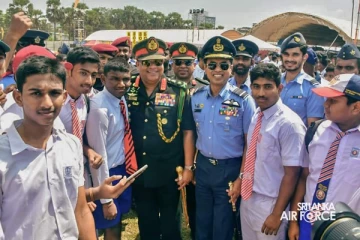 யாழில் இலங்கை விமானப்படையின் இரண்டாம் நாள் வான் சாகசம்