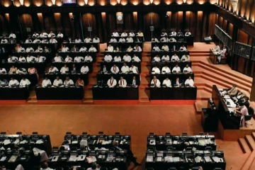 நாடாளுமன்ற அமர்வுகள் ஆரம்பம் (Live)