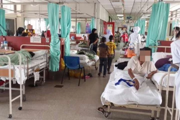 மருத்துவப் பணியாளர்களின் தொழிற்சங்கப் போராட்டத்தில் ஆயிரக்கணக்கானோர் பாதிப்பு