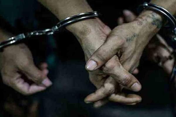சூதாட்ட கூடத்தில் சிக்கிய சஜித் அணியின் உறுப்பினர் | Sajith Team Local Councilor Caught In Casino