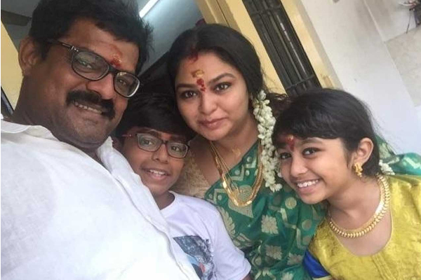 நடிகை மீனாவை கொல்ல துடித்த சீரியல் நடிகை? உண்மையை உடைத்த சீரியல் நடிகை | Top Actress Attack And Kill For Meena In Rajini