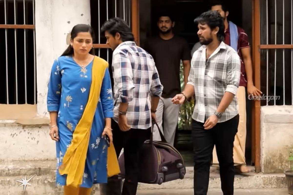 நிலா வீட்டைவிட்டு சென்றதால் சோழன் எடுத்த அதிரடி முடிவு, ஷாக்கில் குடும்பத்தினர்... அய்யனார் துணை சீரியல் எபிசோட் | Ayyanar Thunai Serial May 13 Episode நிலா வீட்டைவிட்டு சென்றதால் சோழன் எடுத்த அதிரடி முடிவு, ஷாக்கில் குடும்பத்தினர்... அய்யனார் துணை சீரியல் எபிசோட் | Ayyanar Thunai Serial May 13 Episode