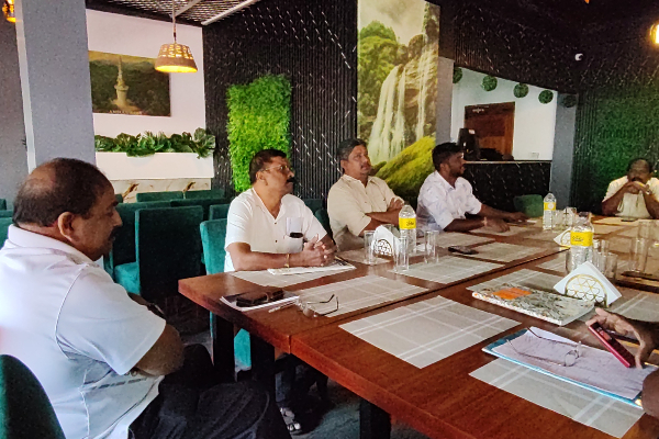 மாகாண சபை தேர்தலை விரைவில் நடத்த வேண்டும் : விடுக்கப்பட்டுள்ள கோரிக்கை | Provincial Council Elections Should Be Held Soon