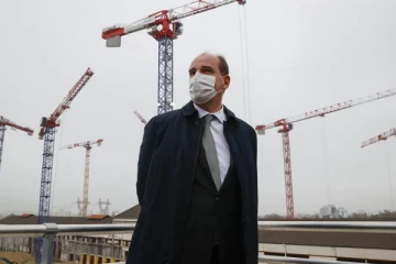 மின்னல் வேகத்தில் பரவும்  ஒமிக்ரோன்;  பிரெஞ்சு பிரதமர் விடுத்த எச்சரிக்கை