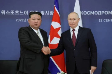 சீனாவின் மிகப்பெரிய இராணுவ அணிவகுப்பு... புடின், கிம் ஜோங் உன் சிறப்பு விருந்தினர்