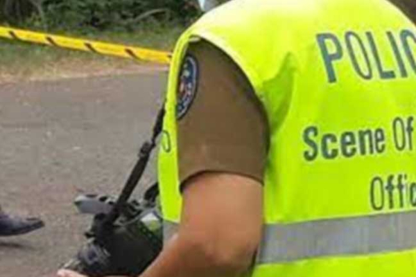 பொலிஸ் உத்தியோகத்தர் ஒருவரின் விபரீத முடிவு | A Police Officer Shot Himself