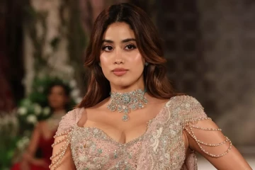 ஜான்வி கபூருக்கு சொந்தமாக உள்ள 5 ஆடம்பர சொத்துக்கள்.. என்னென்ன தெரியுமா?