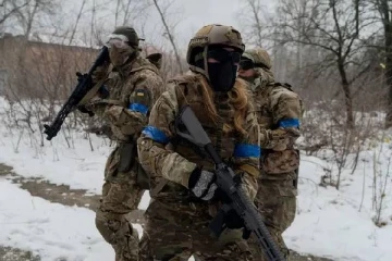 பிரான்சில் பயிற்சி மேற்கொண்ட நூற்றுக்கணக்கான உக்ரைன் வீரர்கள் மாயம்