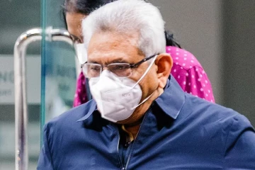 நாட்டை விட்டு வெளியேறிய நிலையில் முடிவை மாற்றி கோட்டாபய எடுக்கவுள்ள நடவடிக்கை