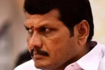 செந்தில் பாலாஜி வீட்டிலும் ஐ.டி ரெய்டு. திமுகவைத் தொடர்ந்து குறிவைக்கிறதா பாஜக?