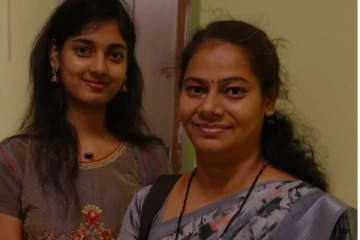 வங்கி கணக்கில் 5 ரூபா தான் இருக்கு.. இன்ஸ்டாவில் வாய்ப்பு கேட்ட பிரபல நடிகை